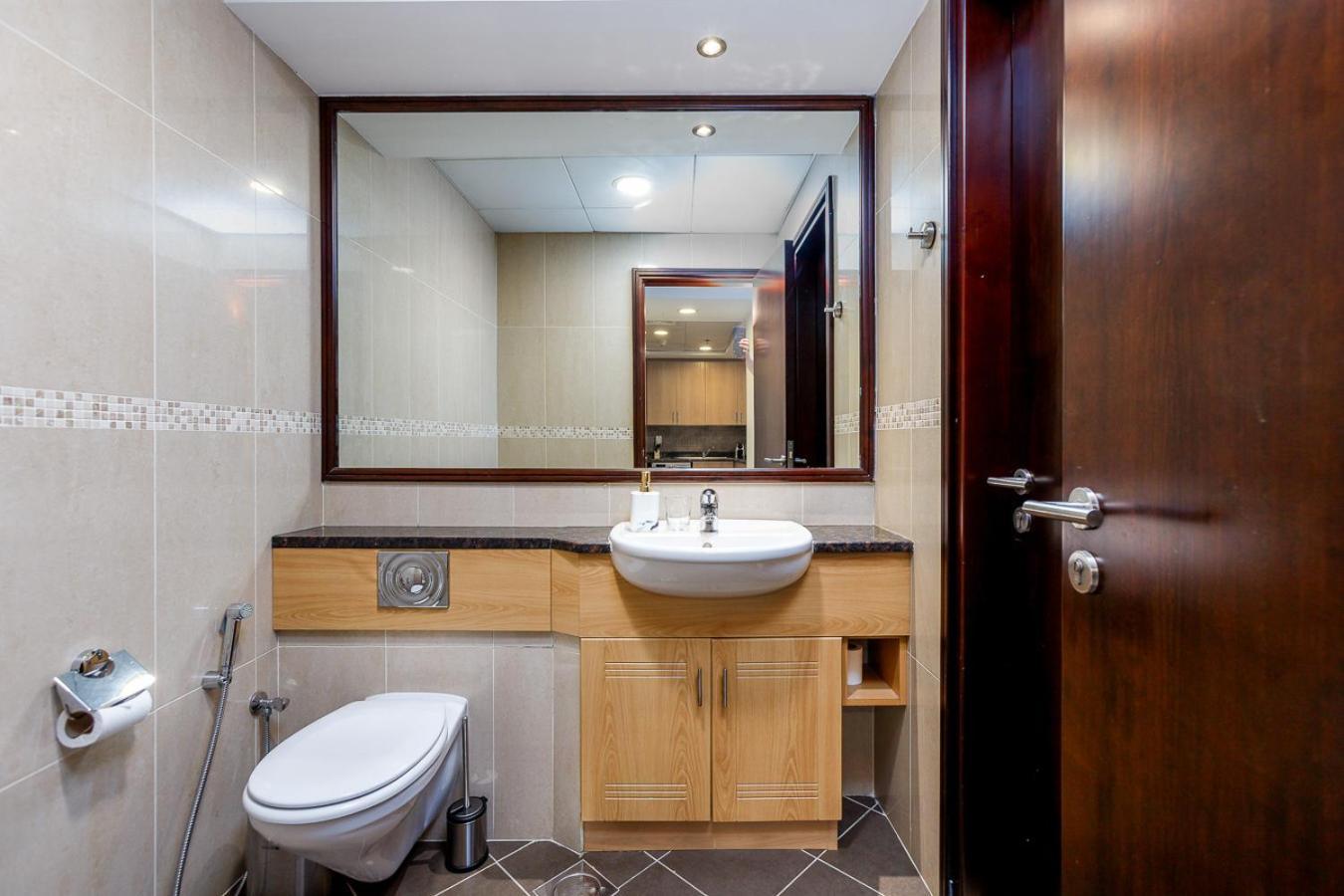 Full View - 1br In Goldcrest Views,cluster V,jlt - Allsopp & Allsopp *