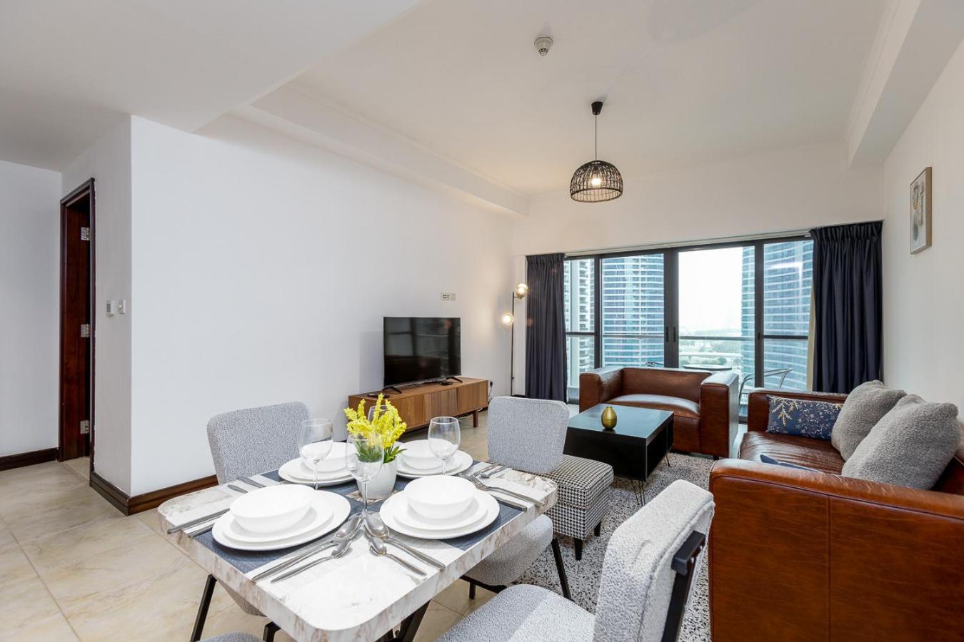 Appartement Full View - 1br In Goldcrest Views,cluster V,jlt - Allsopp & Allsopp *