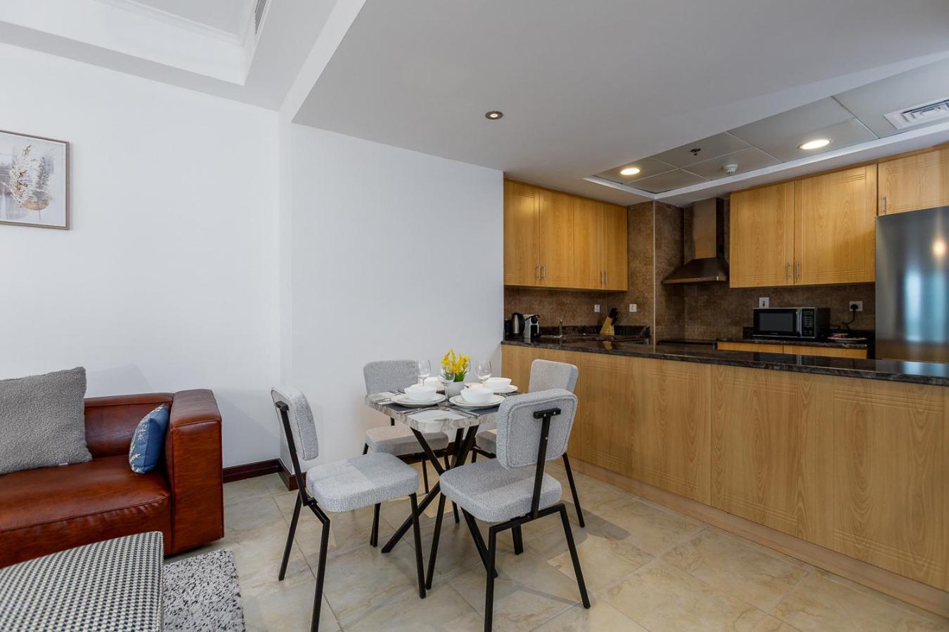 Appartement Full View - 1br In Goldcrest Views,cluster V,jlt - Allsopp & Allsopp Dubai